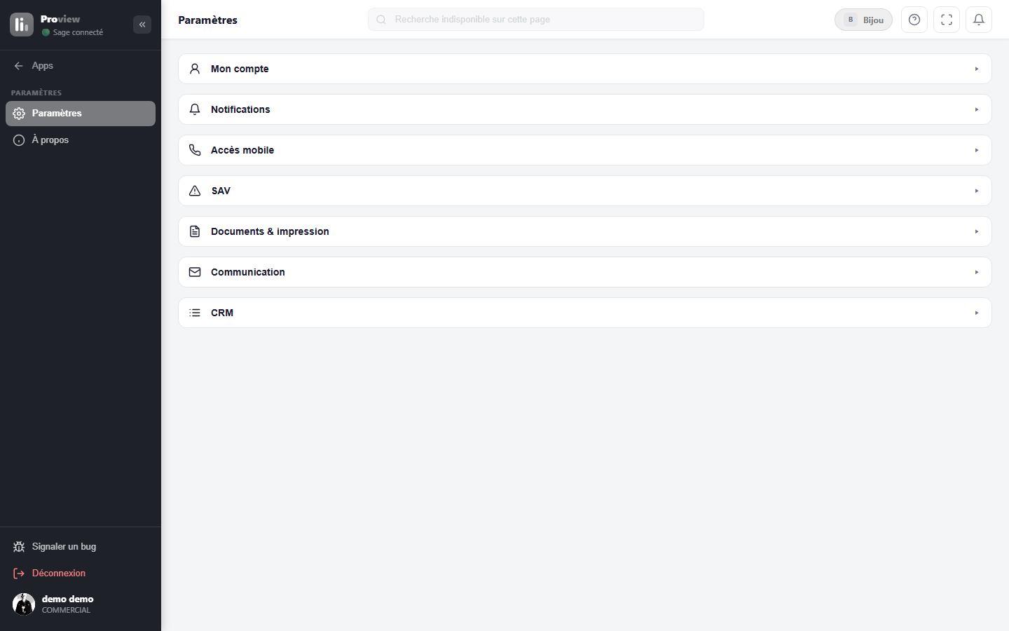 L’app Paramètres : compte, notifications, accès mobile, documents et CRM.